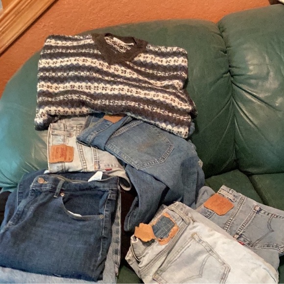 π Levi's Men's 550 Jeans 40 x 30 Dark Blue π O 3 - Picture 10 of 16